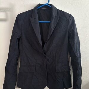 Theory blazer size 6